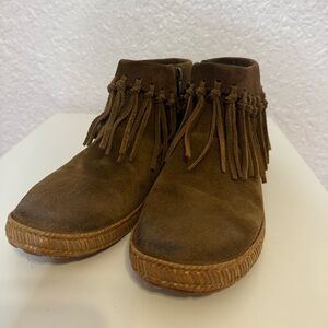 UGG Women's Shenendoah - Dark Chestnut Women’s Size 5